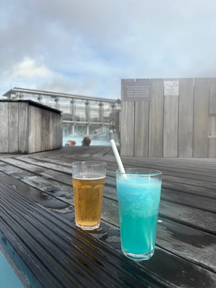 火山に囲まれて泥パック！？ 北欧・アイスランドの絶景温泉『BLUE LAGOON』を完全レポ #旅行部_10_1