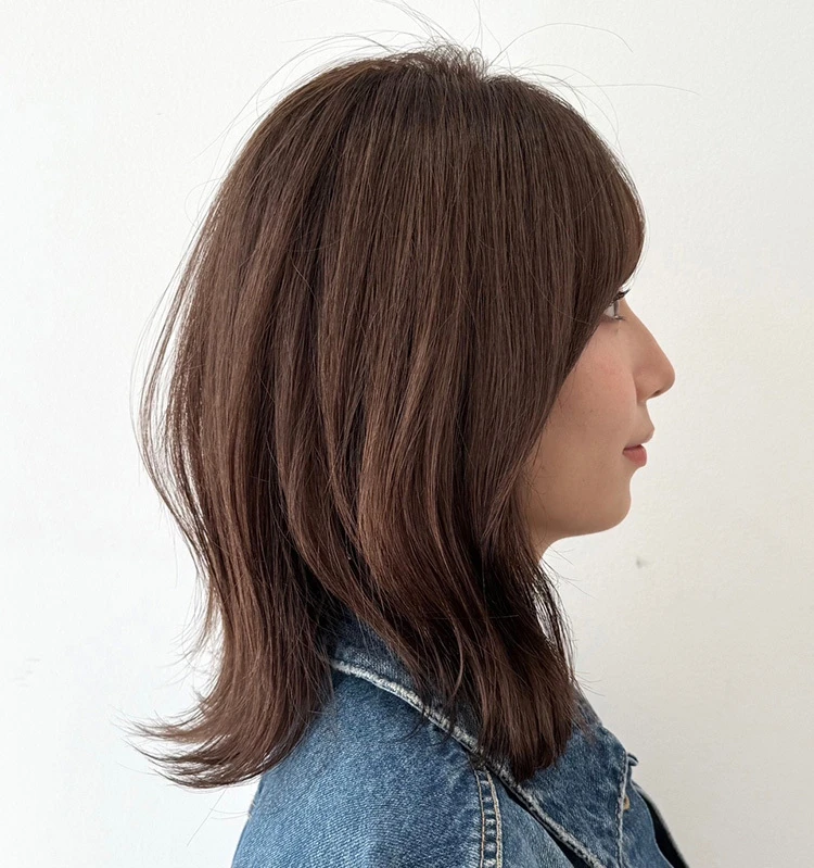 8トーンのマロンベージュ　サイド