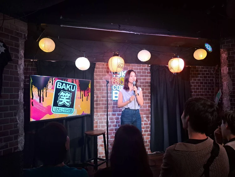 SNSで話題！スタンダップコメディのTokyo Comedy Barでビール片手に爆笑してきた【渋谷】_6_2