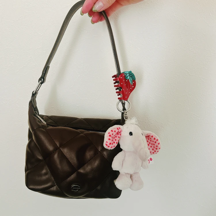 【バッグにチャームがマストな時代に⁉︎】いくつになってもときめきを大事にしたい…♡私のチャーム事情#ファッション部_1