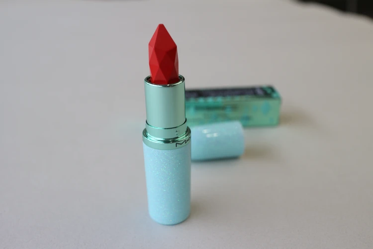 【11月1日発売】M•A•Cホリデー限定リップが可愛すぎる!ときめくカラー&おすすめポイントを紹介_3