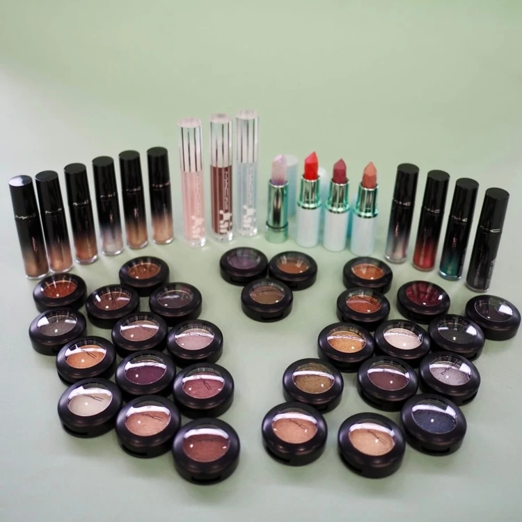 【試してみた】M・A・C新製品「アイシャドウ グリッター」ホリデーシーズンはこれを手に入れたい★_8