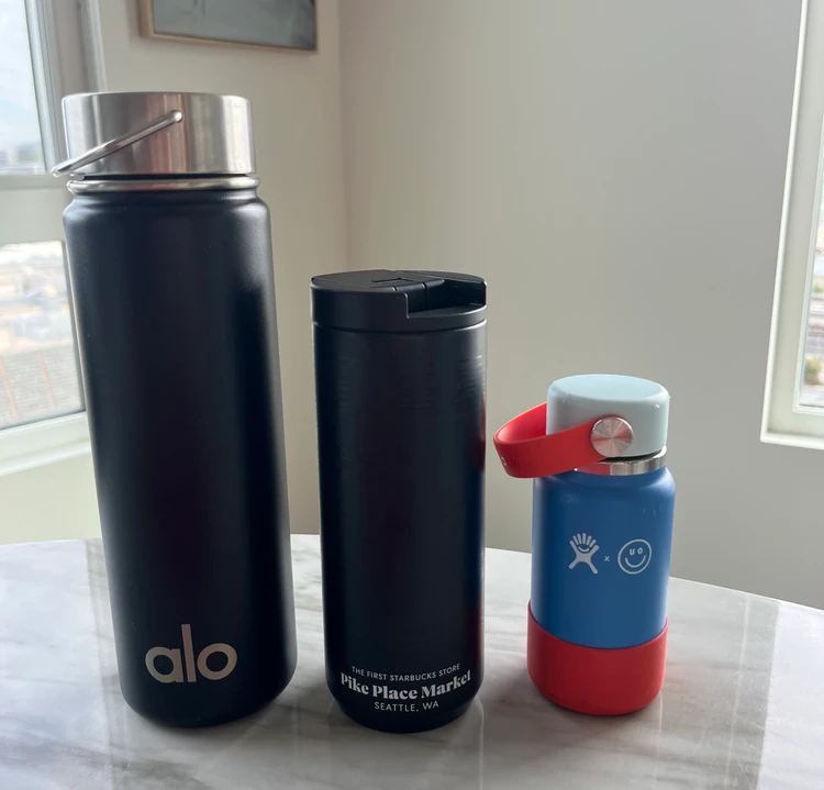 【猛暑対策】毎日愛用の保冷タンブラー３つを用途別に使い分け！(alo・starbucks・hydro Flask)_1