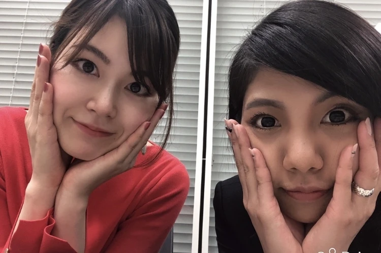 ビビッドカラーが主役の春コーデ_3