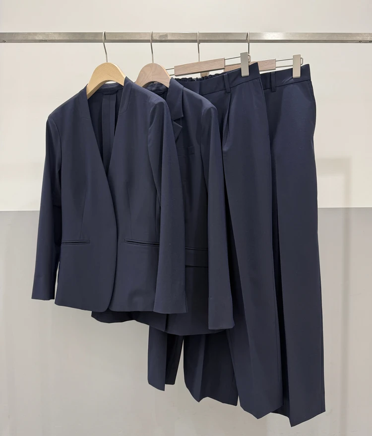 スーツスクエア アTRトロピカル2WAYストレッチ ネイビー