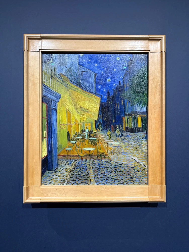 「夜のカフェテラス」は撮影OK!