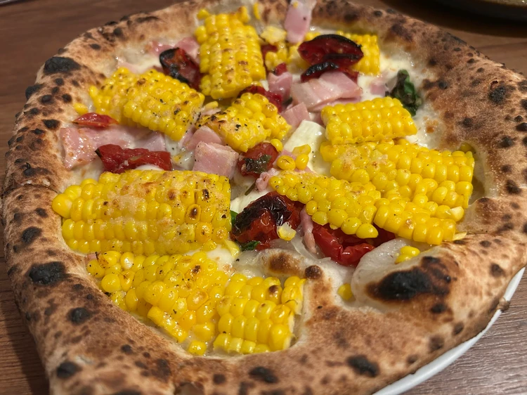 【名古屋】予約困難な人気店の絶品ピザ＆桃メニューを実食！_2