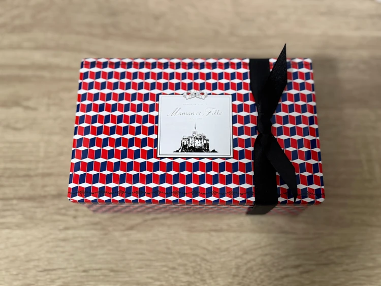 マモンエフィーユ　フレンチビスキュイ　クッキー缶　関西クッキー缶　関西スイーツ　神戸スイーツ