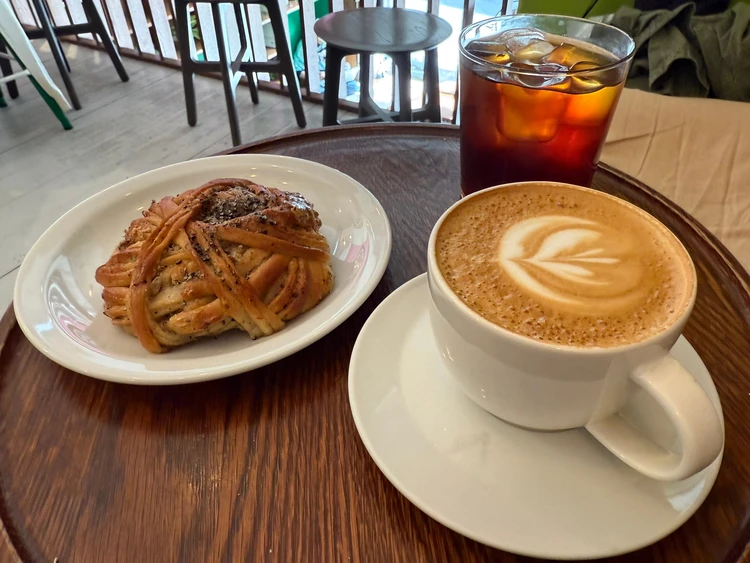 フィンランドに行ったら絶対に食べたい!美味しいシナモンロールとコーヒーが楽しめるカフェ2選_6_2