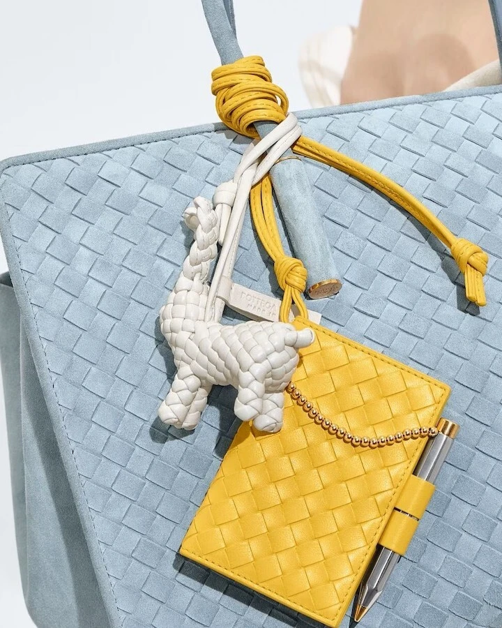 BOTTEGA VENETA（ボッテガ・ヴェネタ）】職人技が光る「アニマル