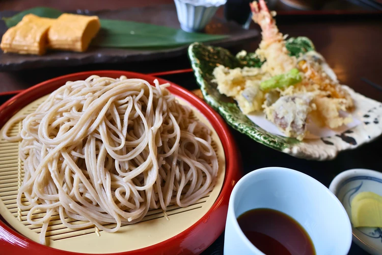 【会津若松】夏バテを癒やす１泊２日の旅【前編・蕎麦と滝の涼】_2