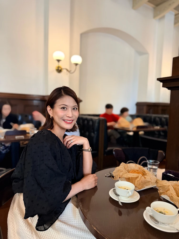 平日が狙い目！何度も行列で断念した丸の内カフェについにGO｜Café1894_6