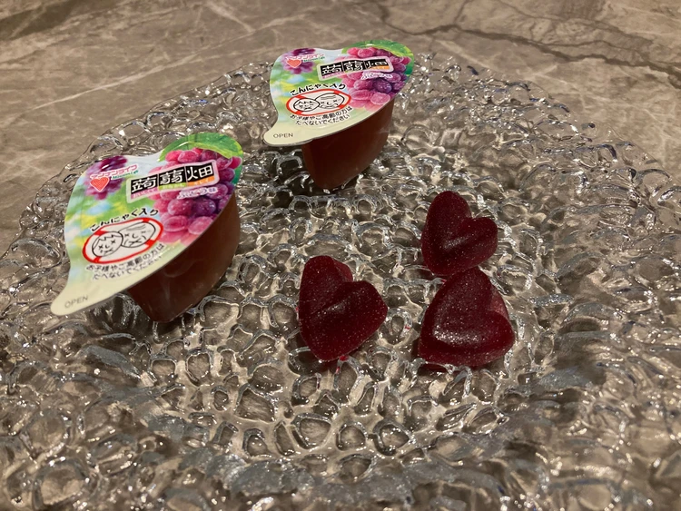 【関西エリア限定発売】ぎゅぎゅっと特濃蒟蒻畑　ぶどう味_2