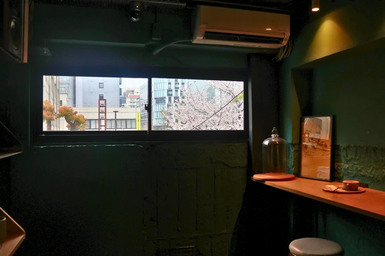 【人形町】まるでホテルのラウンジ♪隠れ家カフェ「DIXANS」で朝活モチベが爆上がり! #グルメ部_8