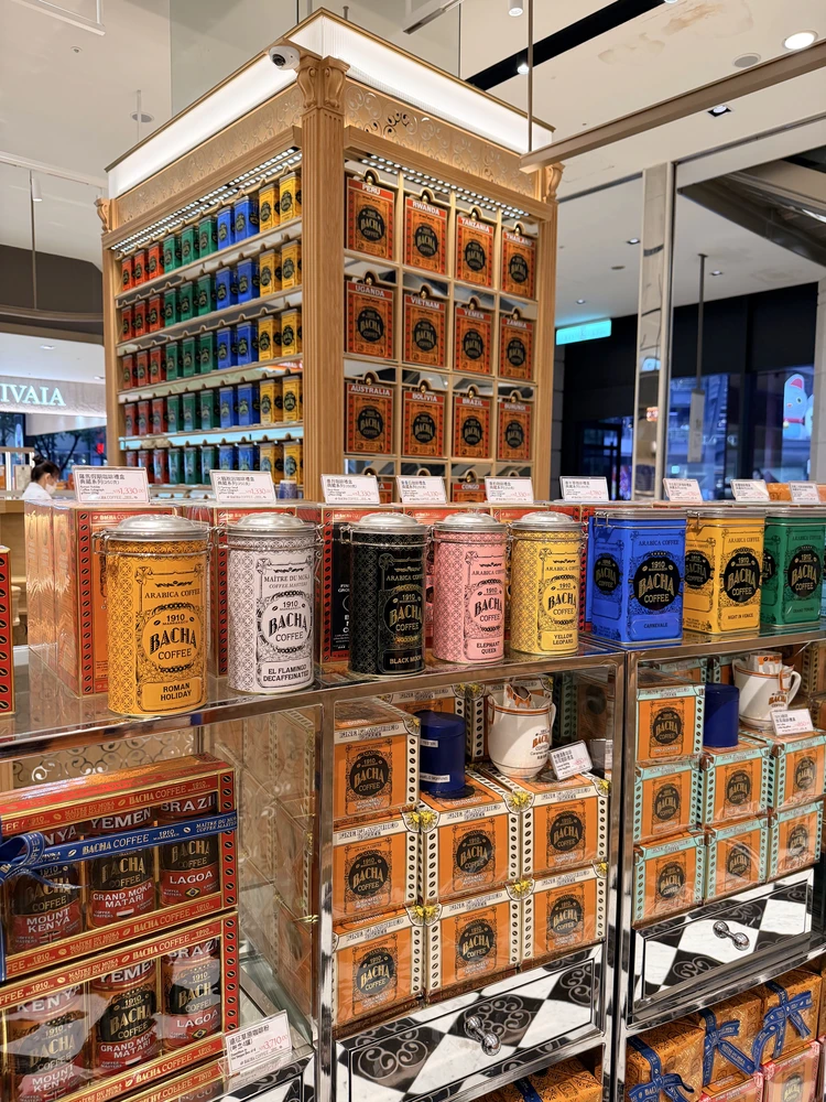 バシャコーヒー　コーヒー缶　世界中で人気の