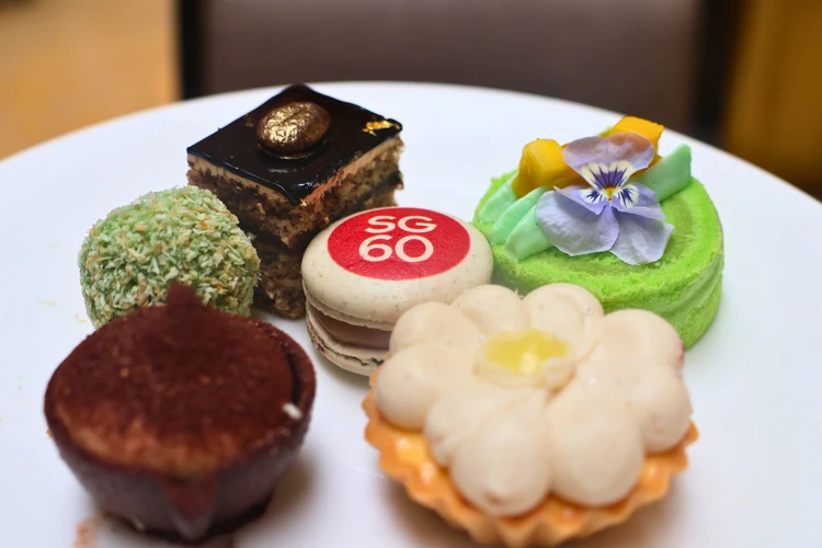 【シンガポール】祝建国６０周年！名門フラトンホテルでアフタヌーンティー_7