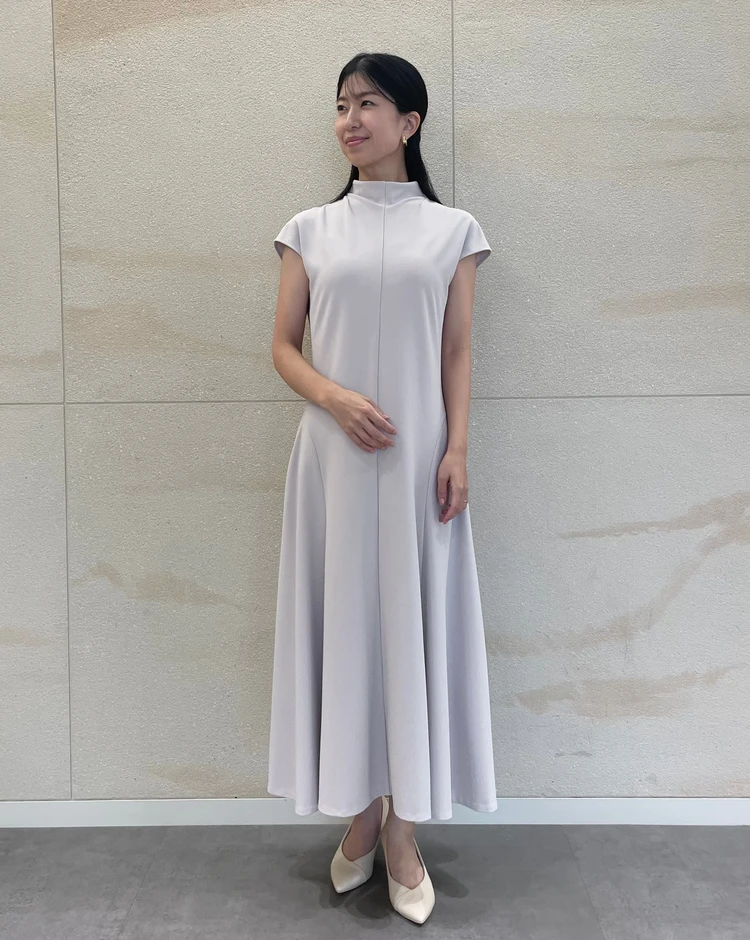 プラステ　アムンゼンジャージーワンピース　プレス着用画像