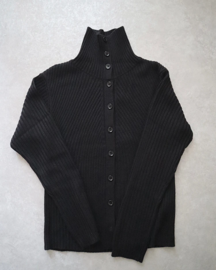 UNIQLO U ユニクロ ユー メリノブレンドハイネックカーディガン ニット セーター 秋 冬 コーデ お仕事 通勤 きれいめ 30代 黒