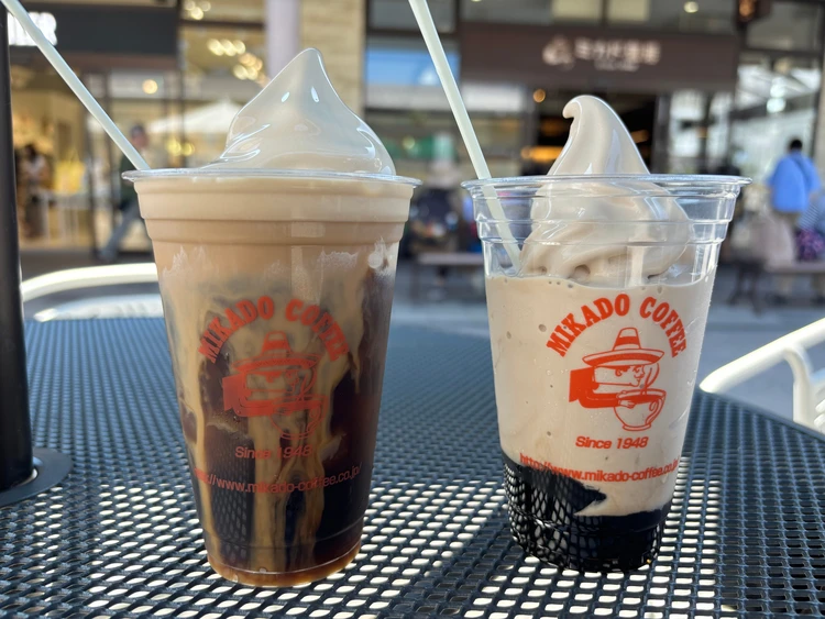 軽井沢ミカド珈琲のモカゼリーとミカドフロート