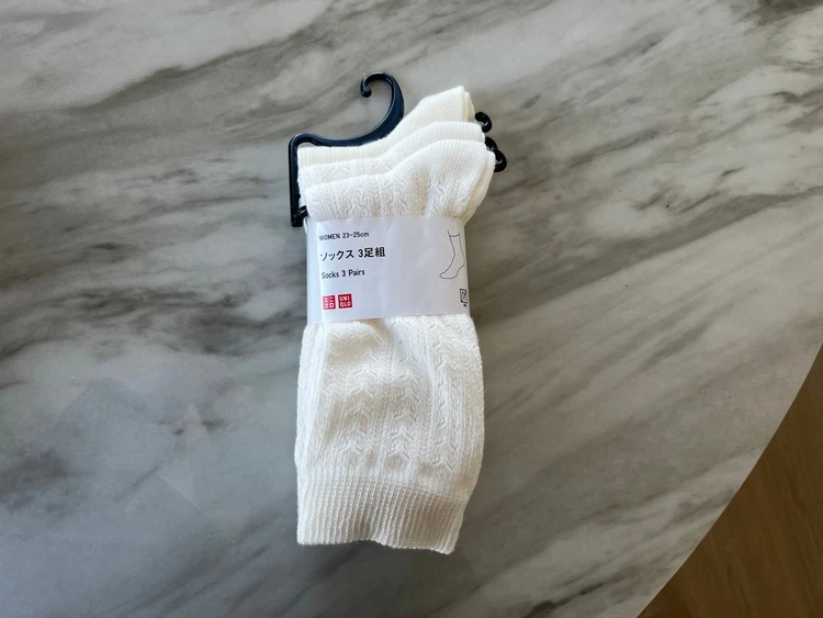 【UNIQLO新作】甘さアップ！春に履きたい白ソックスを更新_1