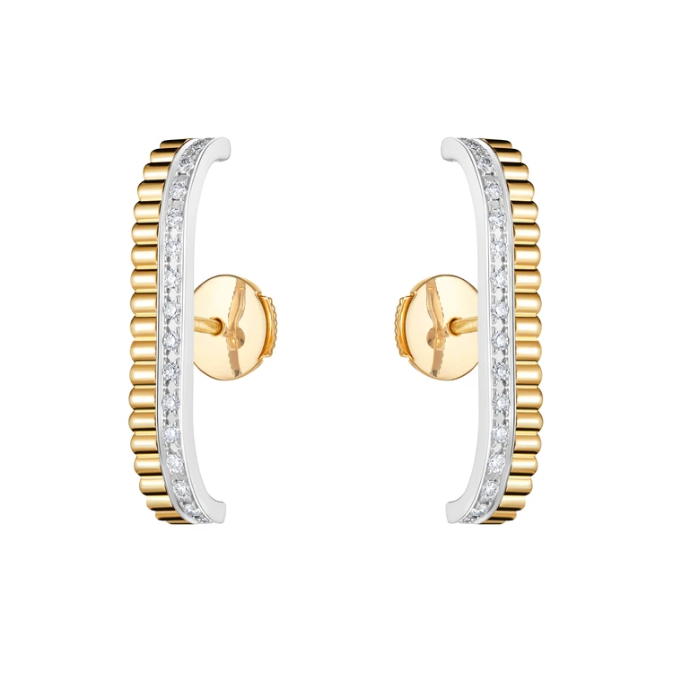 「キャトル ラディアント」スタッズイヤリング（YG・WG・ダイヤモンド）￥726000（予定価格）