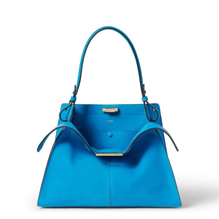 「フェンディ ウェイ」バッグ ミディアムサイズ￥588500（H27×W36×D13cm）