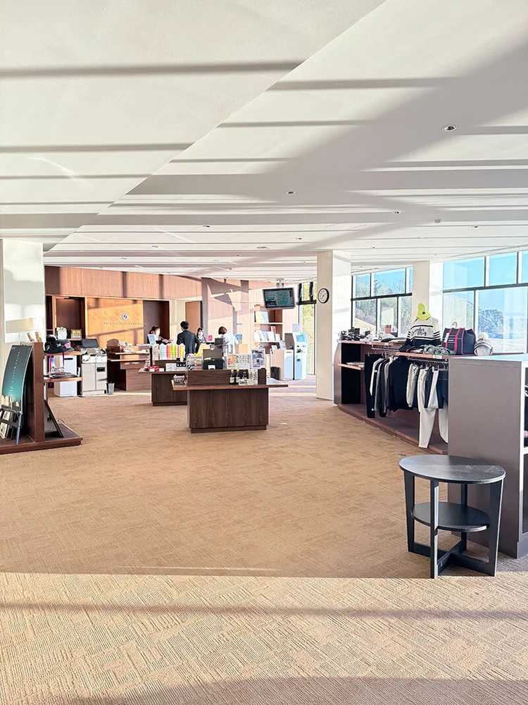 ブリストルヒルで過ごす、ラグジュアリーな大人女子ゴルフ_2_3