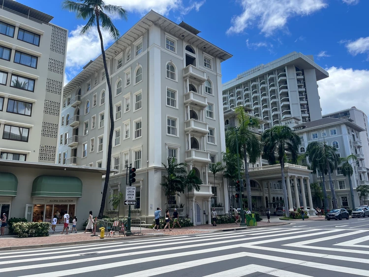 【2026年8月ハワイ旅行】Ron Herman Waikiki(ロンハーマン ワイキキ)限定グッズをチェックしてきた!_1
