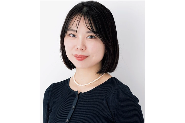 青山かおりさん（30歳)