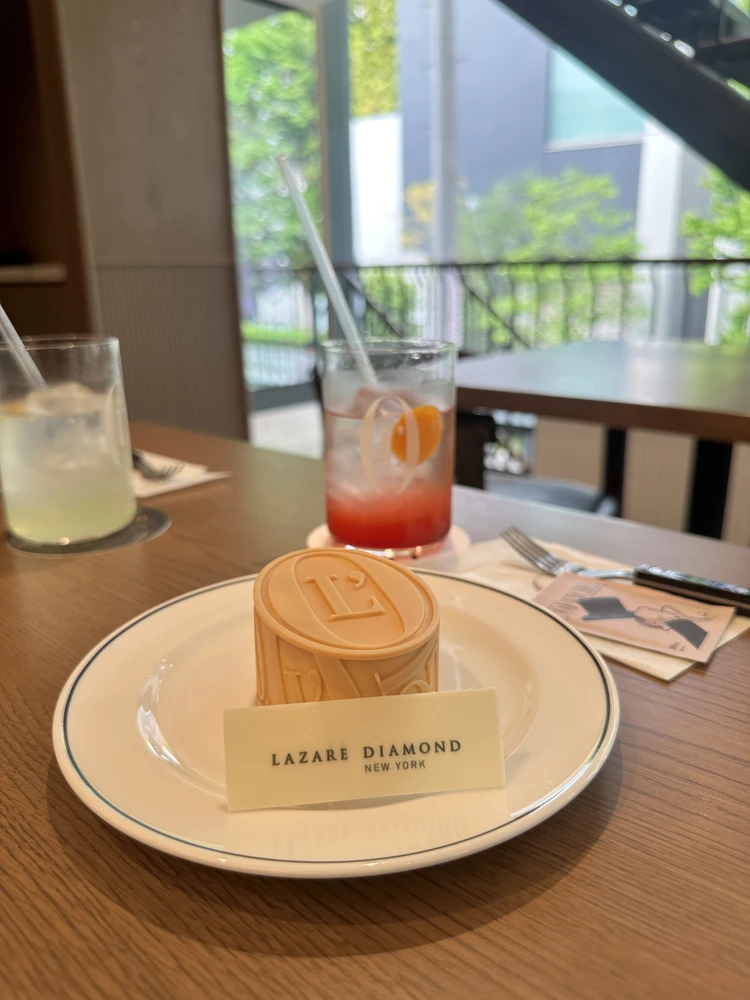 【表参道】ラザール ダイヤモンド×人気カフェがコラボ！期間限定の「DIAMOND CAFE」が最高にときめく空間_6_1