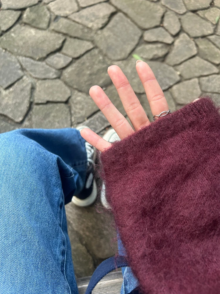 H&Mのモヘアニットが優秀すぎる。30代が本当に使える冬コーデ用ニット2選_5