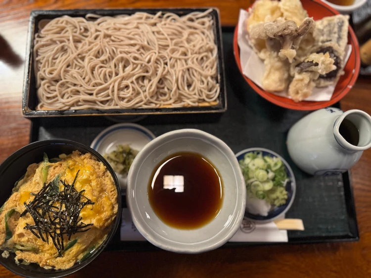 本家尾張屋本店　そば