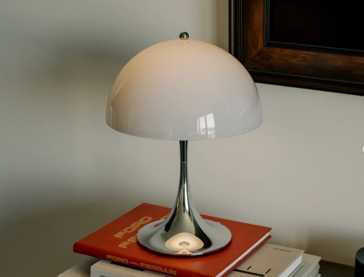 【 Louis Poulsen 】入荷2ヶ月待ち！人気の名作照明、ついに迎えました_2