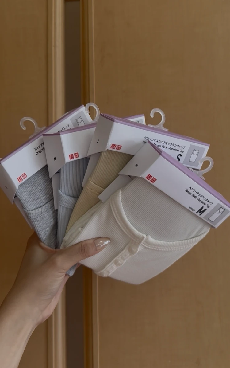 【この夏のUNIQLO、私的優勝アイテム♡】990円で叶う、大人のレイヤードタンクトップ_1_1