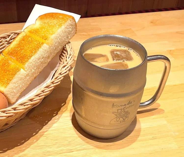 コメダ珈琲　アイスオレたっぷりサイズ