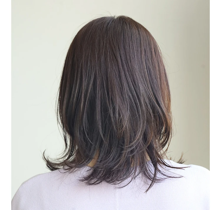 30代ー40代髪型・ミディアムのバック