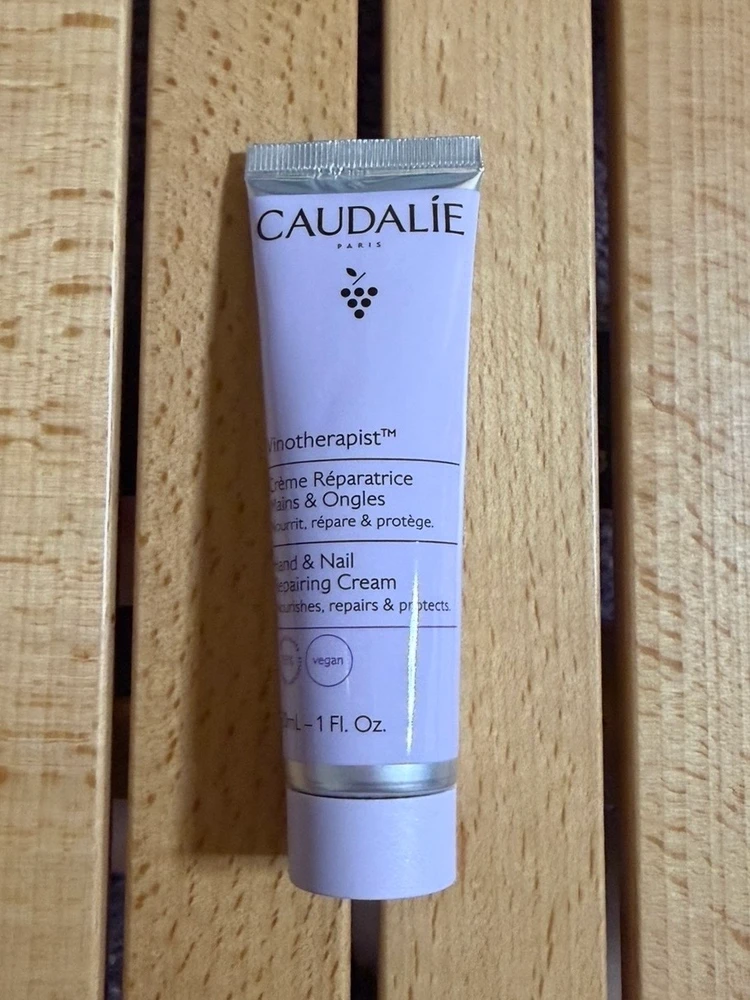 ｢CAUDALIE(コーダリー)のハンドクリーム｣小さいサイズの画像