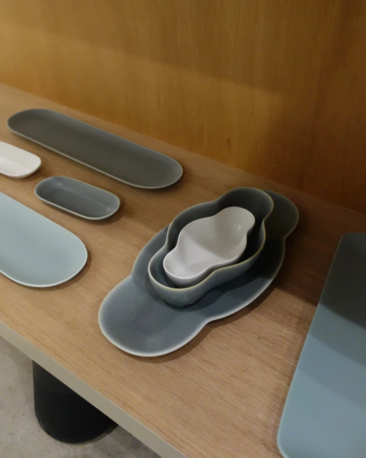 代官山にあるyumiko iihoshi porcelainの店内