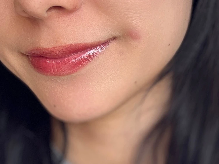 【マキアージュ】リップグロウボム｜オフィス女子のリアル愛用リップは色もち◎・乾燥知らず！#美容部_4