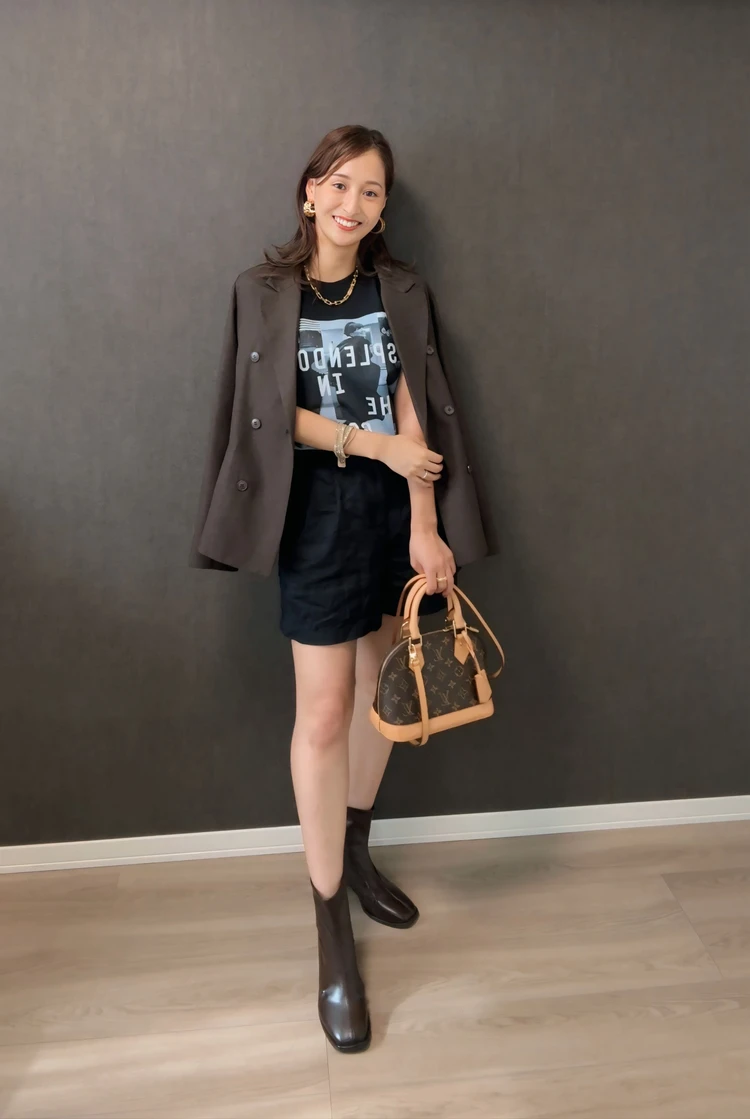 MISAMO着用で話題❤️黒柳徹子さんの写真入り”トットちゃんT”の
