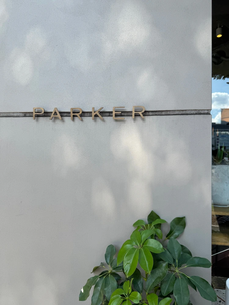 PAKER　新宿　どこ