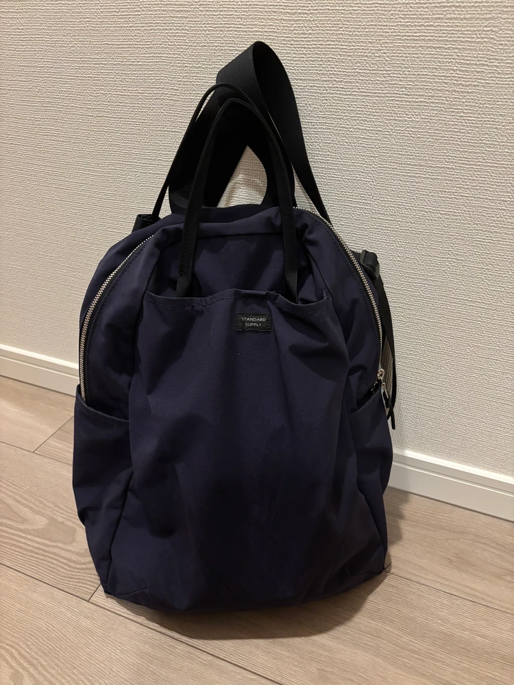 【キレイめカジュアルが定番な私のお仕事リュック】30代OL_2