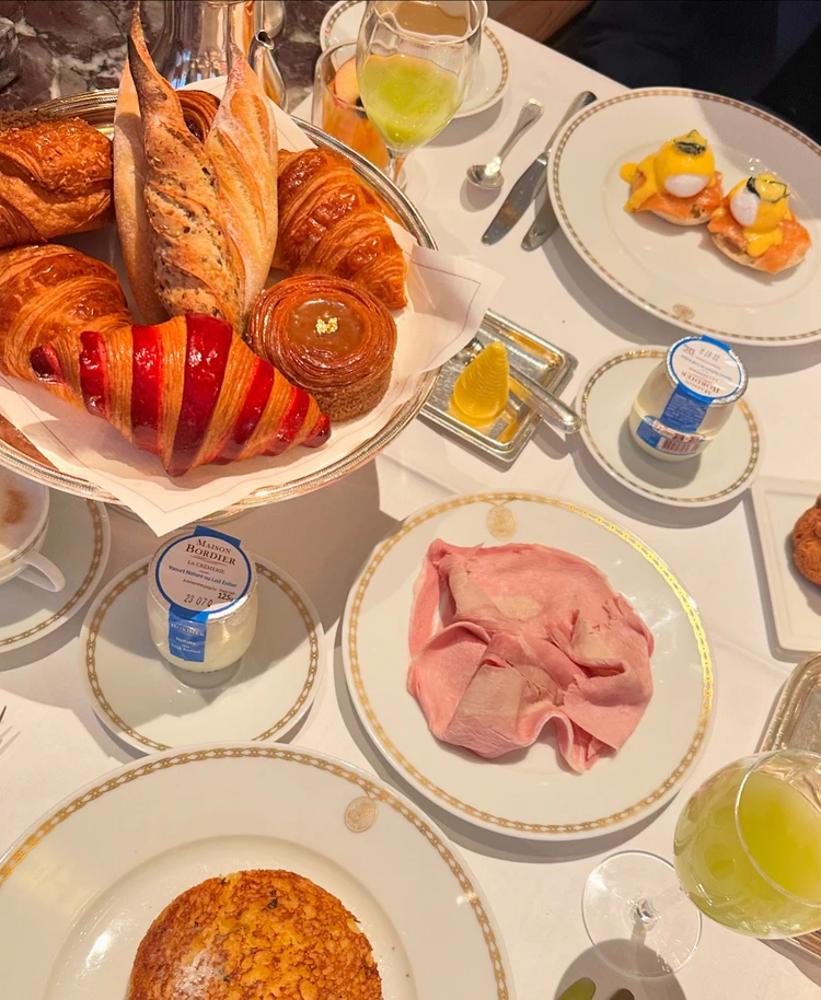 パリで迎える最高の朝。憧れのプラザアテネでいただく絶品朝食【パリ、ロンドン旅行記-vol.3-】_5