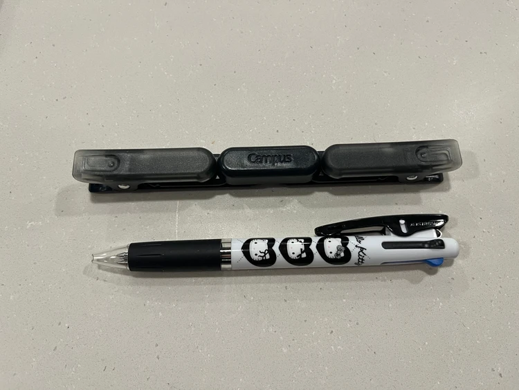 【Campus文具】ペンみたいに持ち運べる!かさばらない「ブッククリップ」が想像以上に優秀だった_3