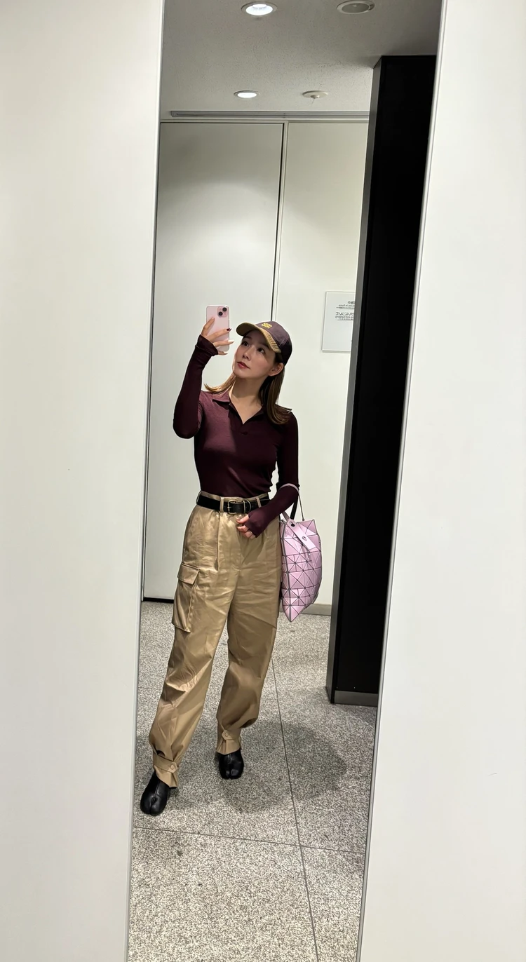 秋のcapコーデで抜け感をプラス【miumiu】_2