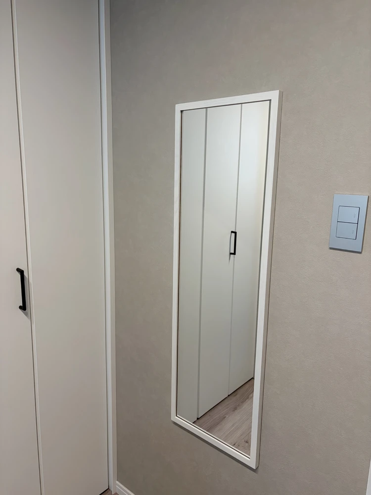 無印の「壁に付けられる家具」でミラーと棚を付けてみた_12