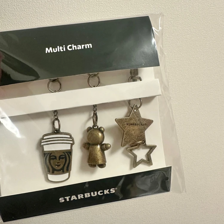 チャームもかわいい