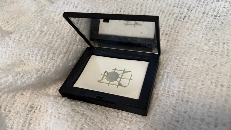 【NARS × LAROCHE POSAY】素肌風ベースメイクで“頑張らない日”も綺麗に🕊️#美容部_7