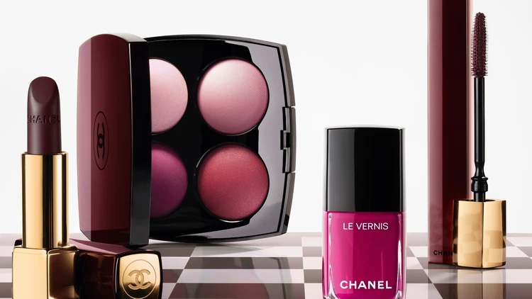 【シャネル】「ルージュ ヌワール」限定メイクアップコレクション！ワードローブに効く名作カラー