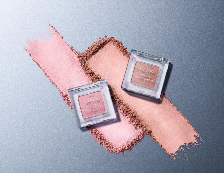 ETVOS エトヴォス 2025 ホリデーコレクション クリスマスコフレ 限定コスメ ミネラルマルチパウダー 限定2色 各¥2530(2025年11月5日限定発売)